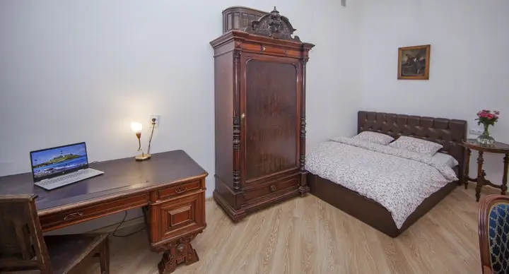 Санкт-Петербург: Апартаменты St Isaak 4BR Apartment
