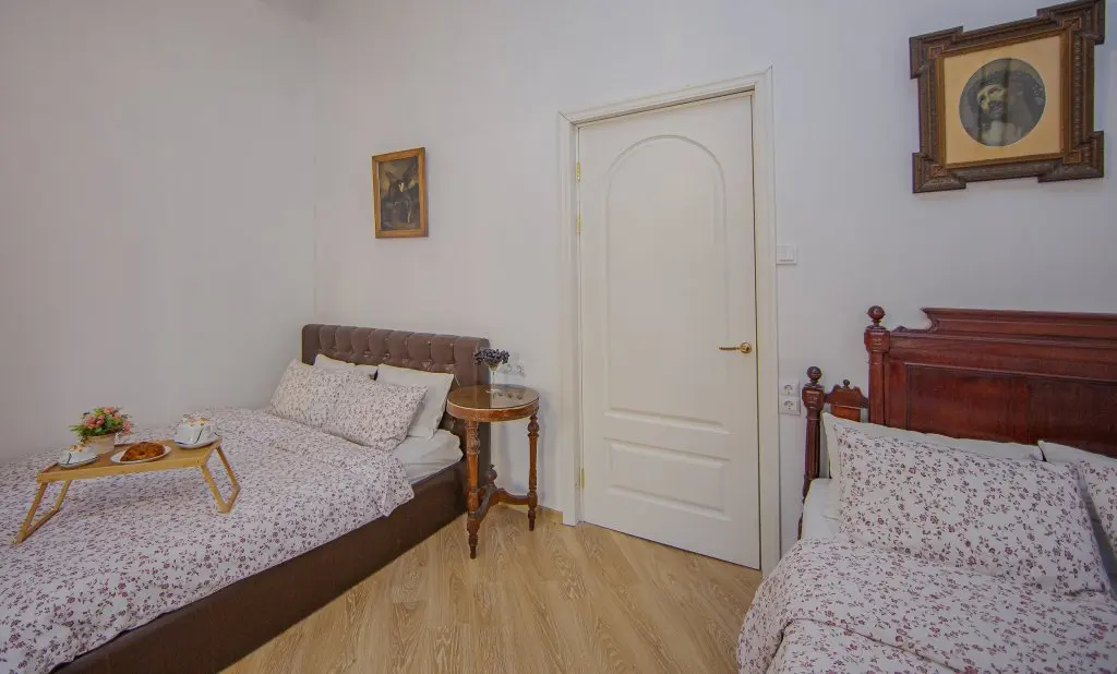 Санкт-Петербург: Апартаменты St Isaak 4BR Apartment
