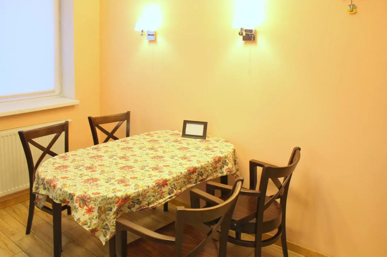 Калининград: Apartment on Elblongskaya ulitsa