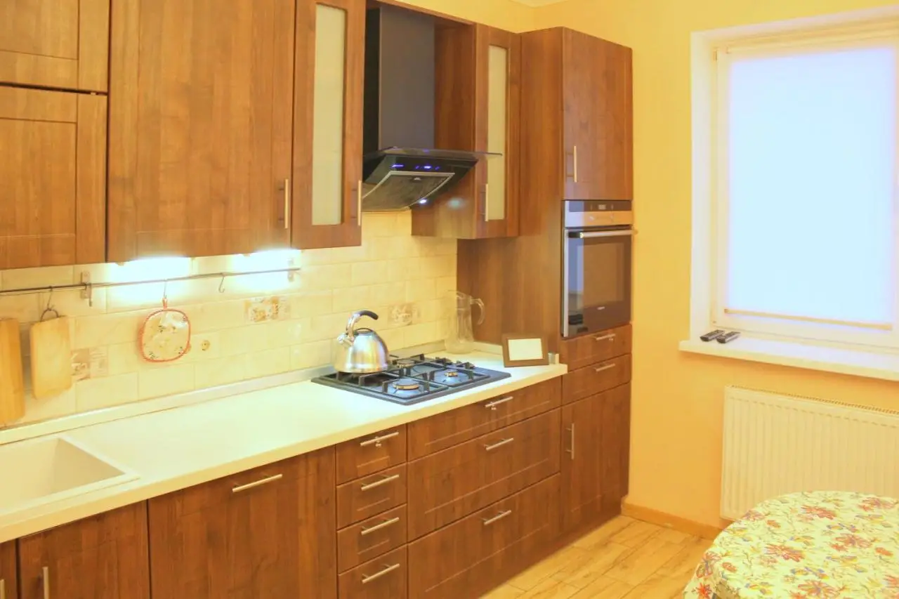Калининград: Apartment on Elblongskaya ulitsa