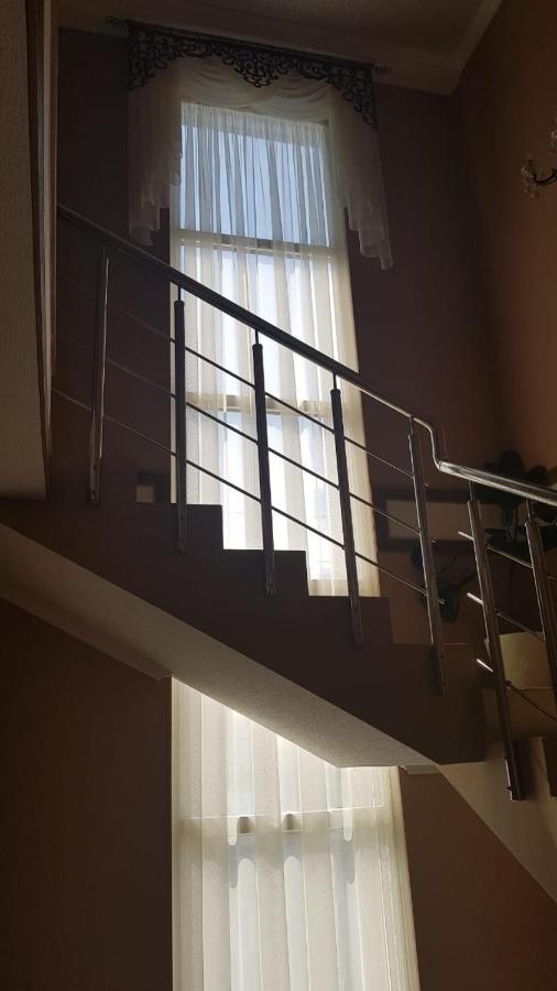 Горячий Ключ: Rich House