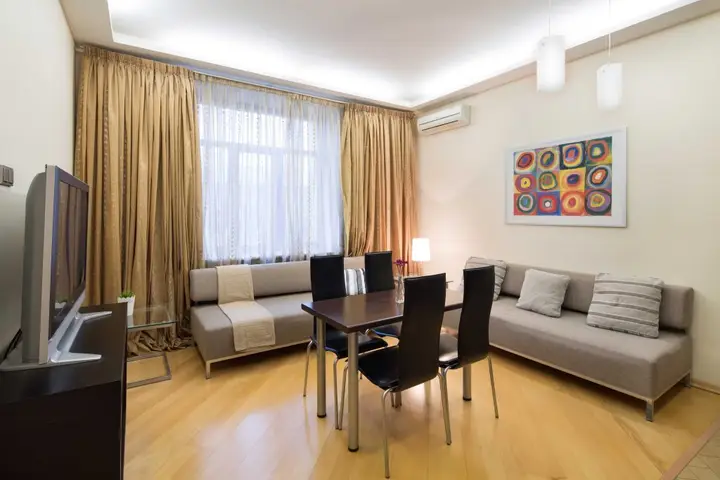Москва: Studencheskaya Ulitsa 32 Apartments