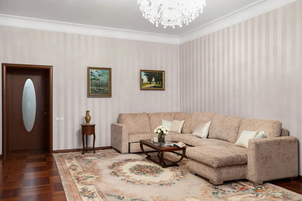 Санкт-Петербург: Апартаменты MyhomeYourhome на Большом проспекте Петроградской стороны 79