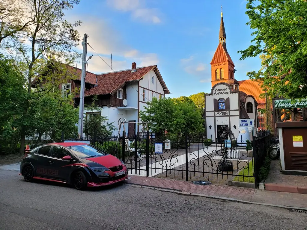 Зеленоградск: Апартаменты Трехкомнатная Квартира Зеленоградск Пограничная 12