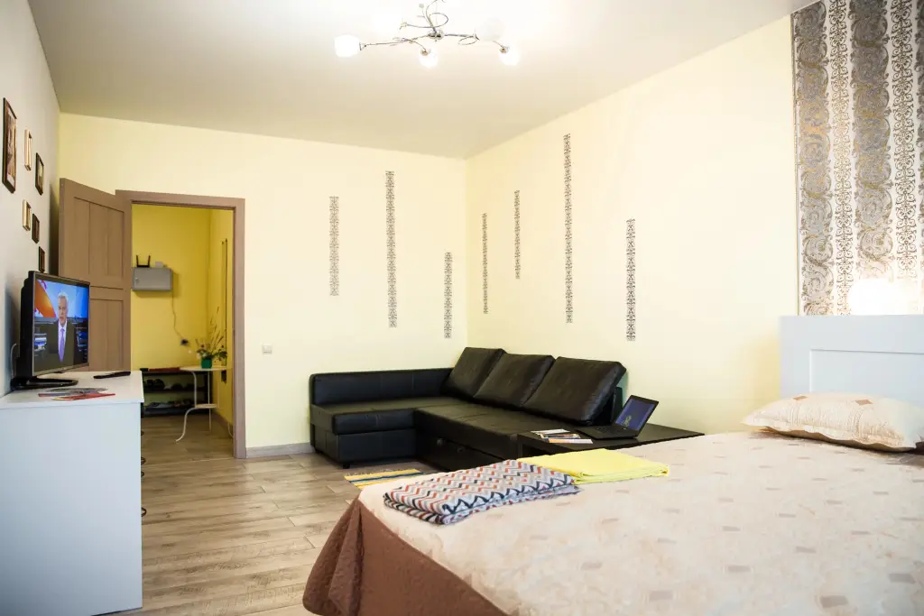 Санкт-Петербург: V Spb Na Kremenchugskaja 9k1 Apartments