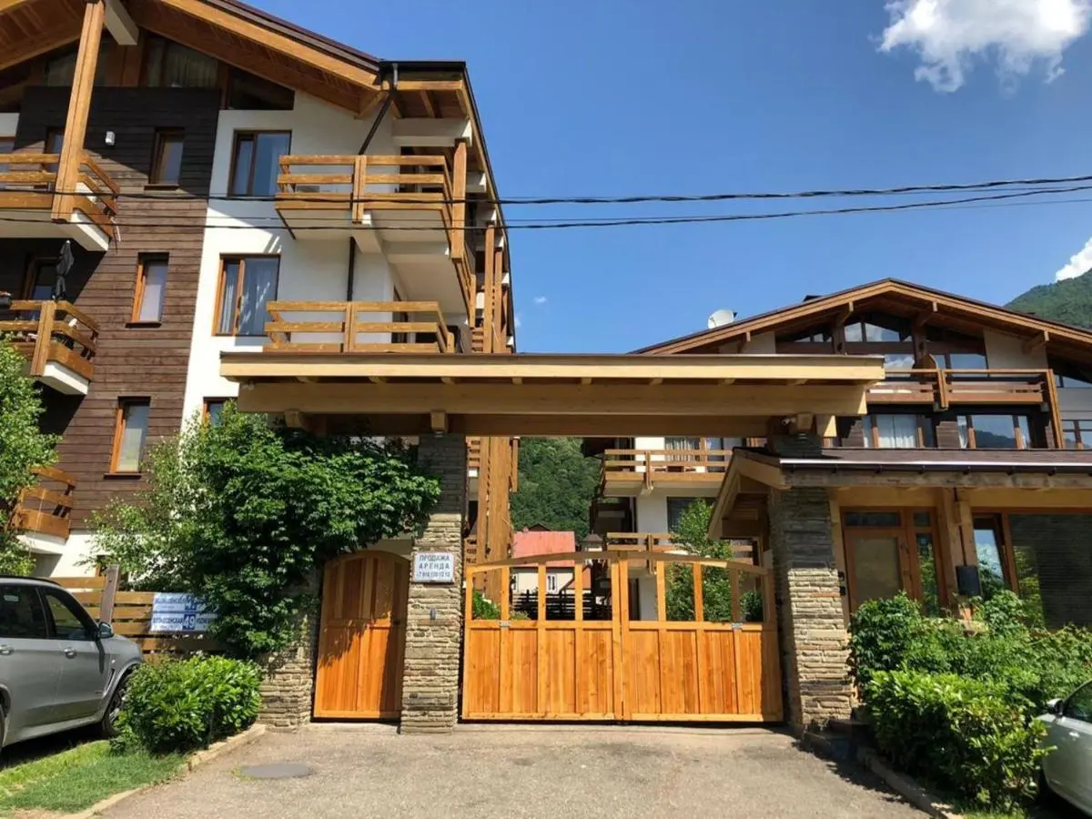 Эсто-Садок: Apartments Na Voznesenskoy
