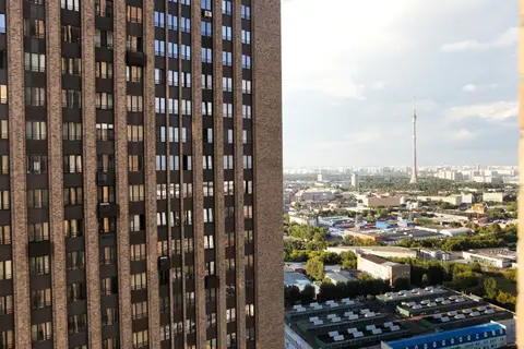 Апартаменты В Небоскребе с видом на Останкинскую башню — фото 1