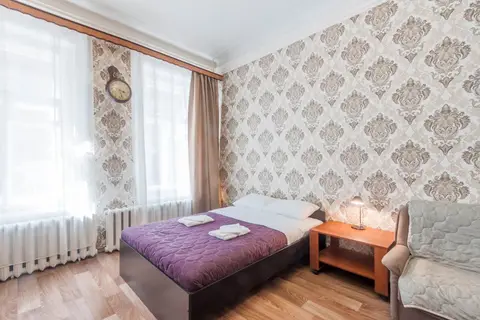 V Tsentre Peterburga Apartments — фото 1
