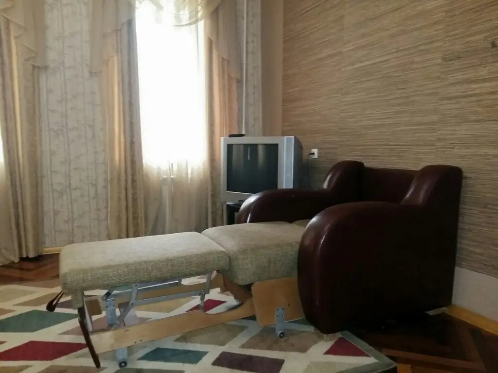 Санкт-Петербург: V Tsentre Na Sadovoj Apartments