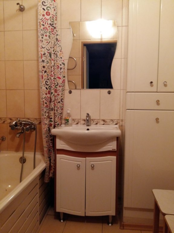 Санкт-Петербург: V Tsentre Na Sadovoj Apartments