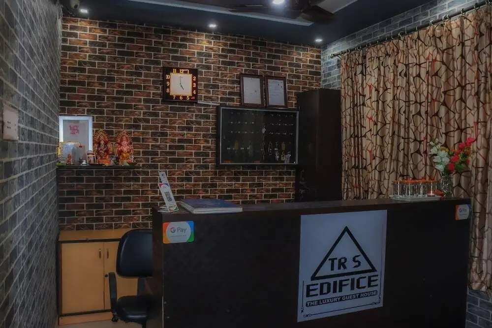Лакхнау: TR'S Edifice - A Luxury Guest House