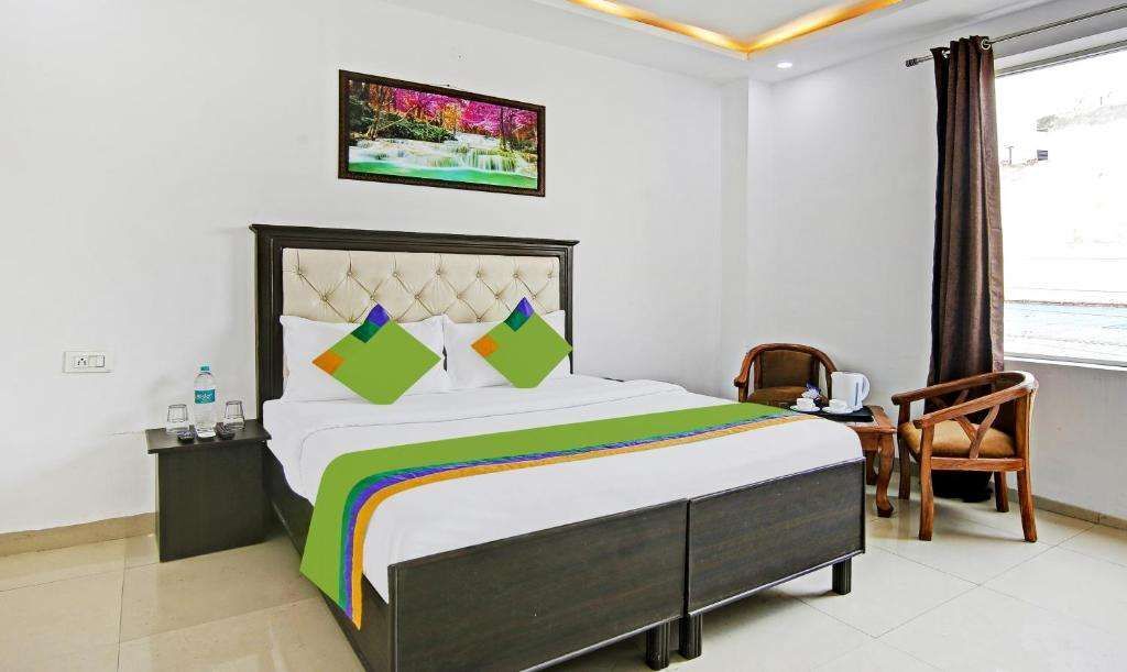 Чандигарх: Treebo Royal Empire Adarsh Nagar, Chandigarh