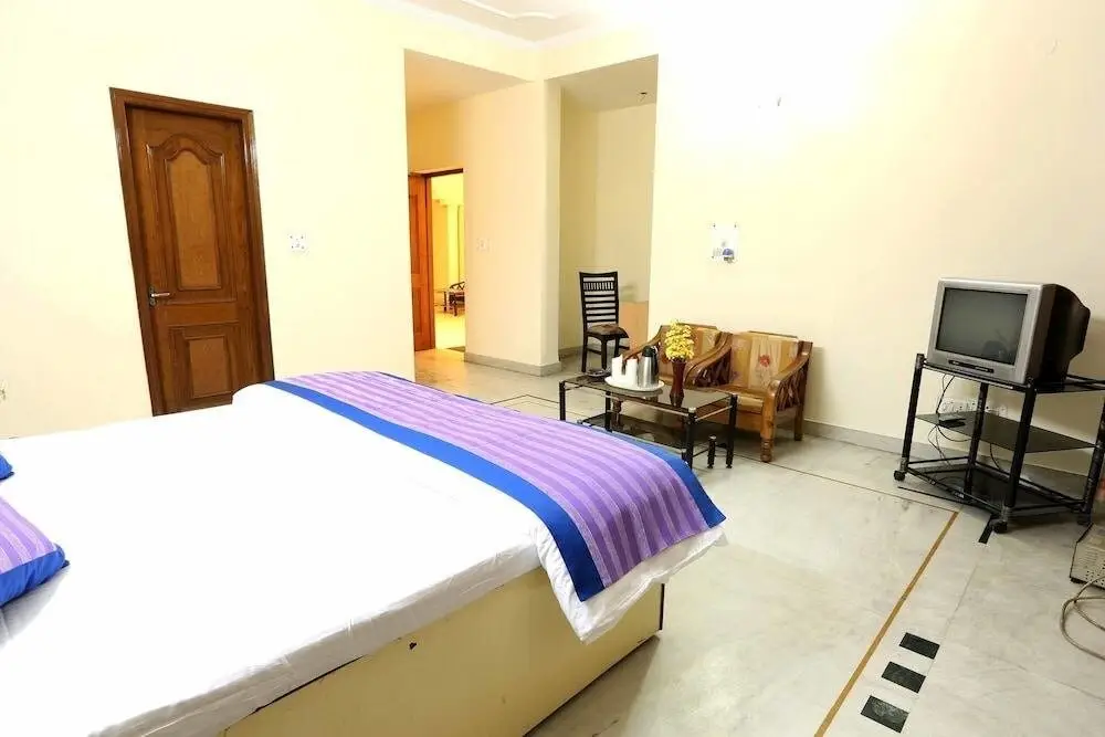 Нойда: OYO Rooms Yamuna Expressway Premium