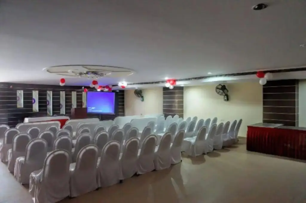 Пратапгарх: Hotel Shashank
