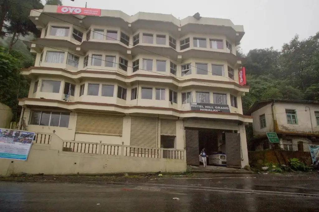 Дарджилинг: Hotel Hill Grand Himalaya by OYO Rooms
