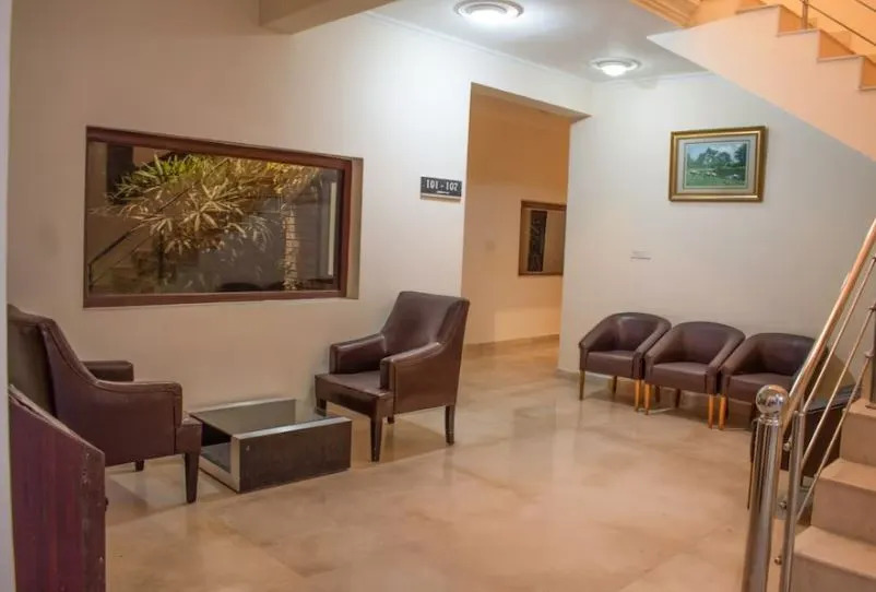 Наинитал: Vaapi Comfort Inn by OYO Rooms