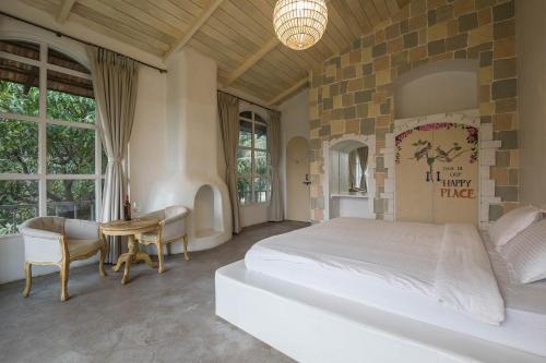 Хандала: SaffronStays Casa Blanca