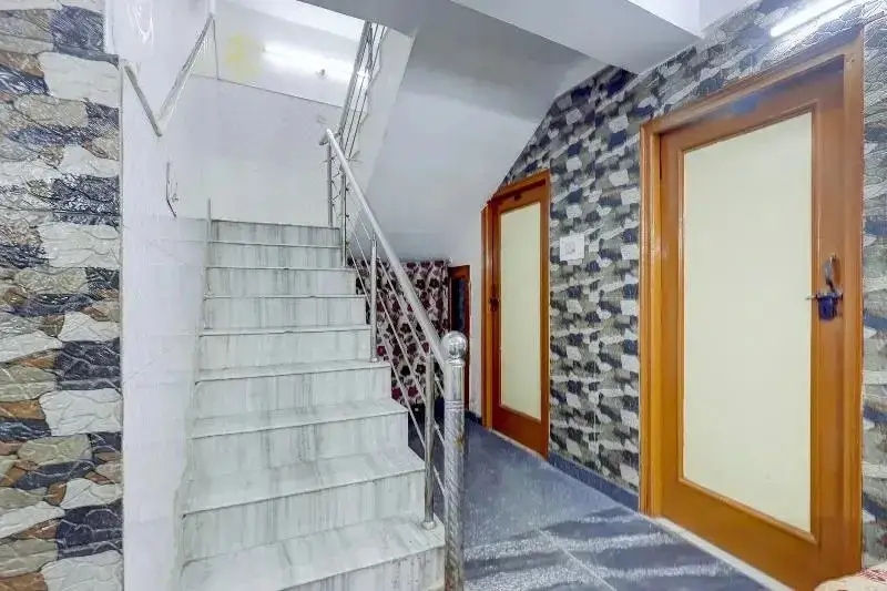 Катра: Satuti Guest House by Oyo Rooms