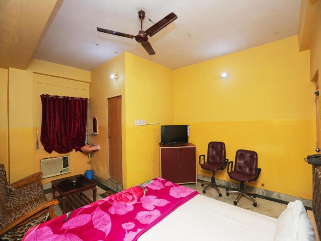Деогхар: Hotel Savitri
