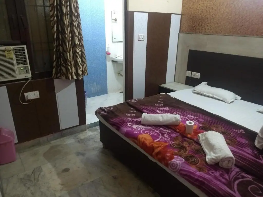 Агра: New Weston Hostel