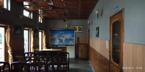 Уттаркаши: Bhandari Annexe Hotel