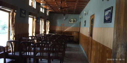 Уттаркаши: Bhandari Annexe Hotel