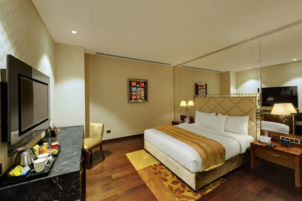 Мумбаи: Niranta Airport Transit Hotel & Lounge T2 Intl Departures