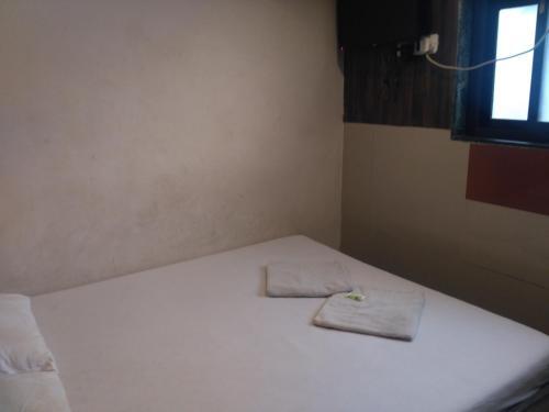 Нави-Мумбай: Soni Punjab Guest House