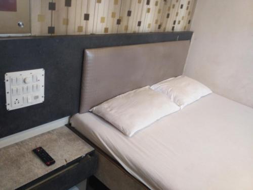 Нави-Мумбай: Soni Punjab Guest House