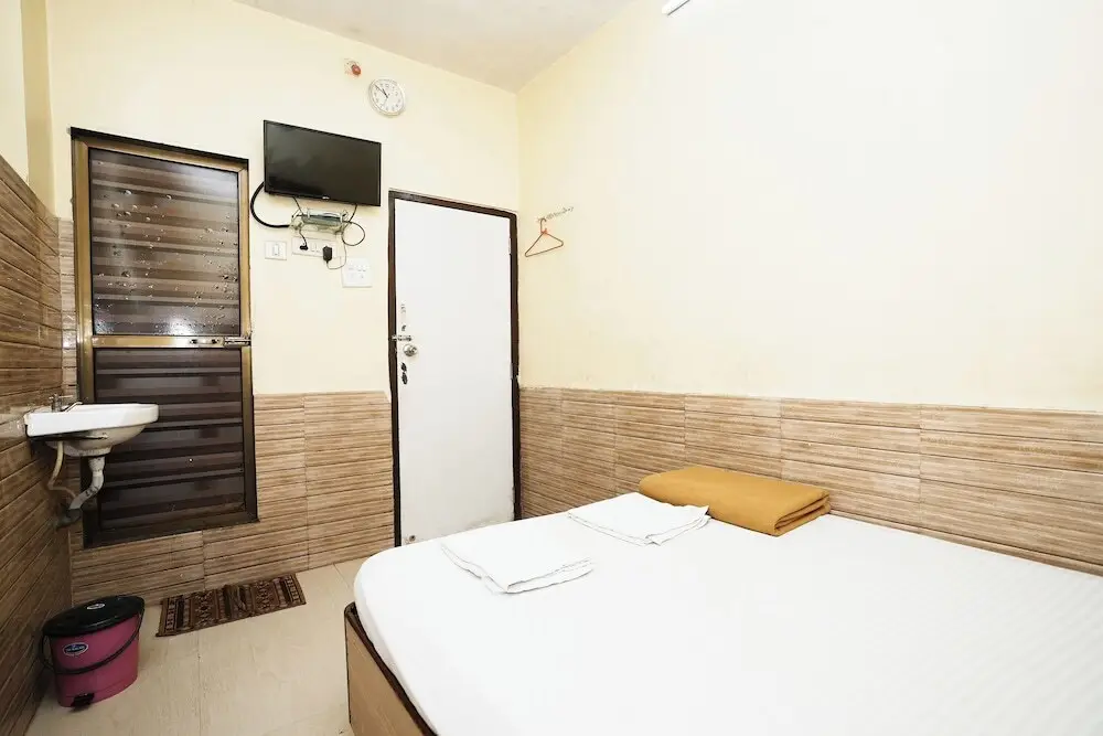 Нави-Мумбай: Hotel Sai Parikrama