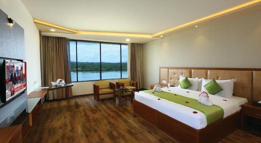 Паллипурам: The River Retreat