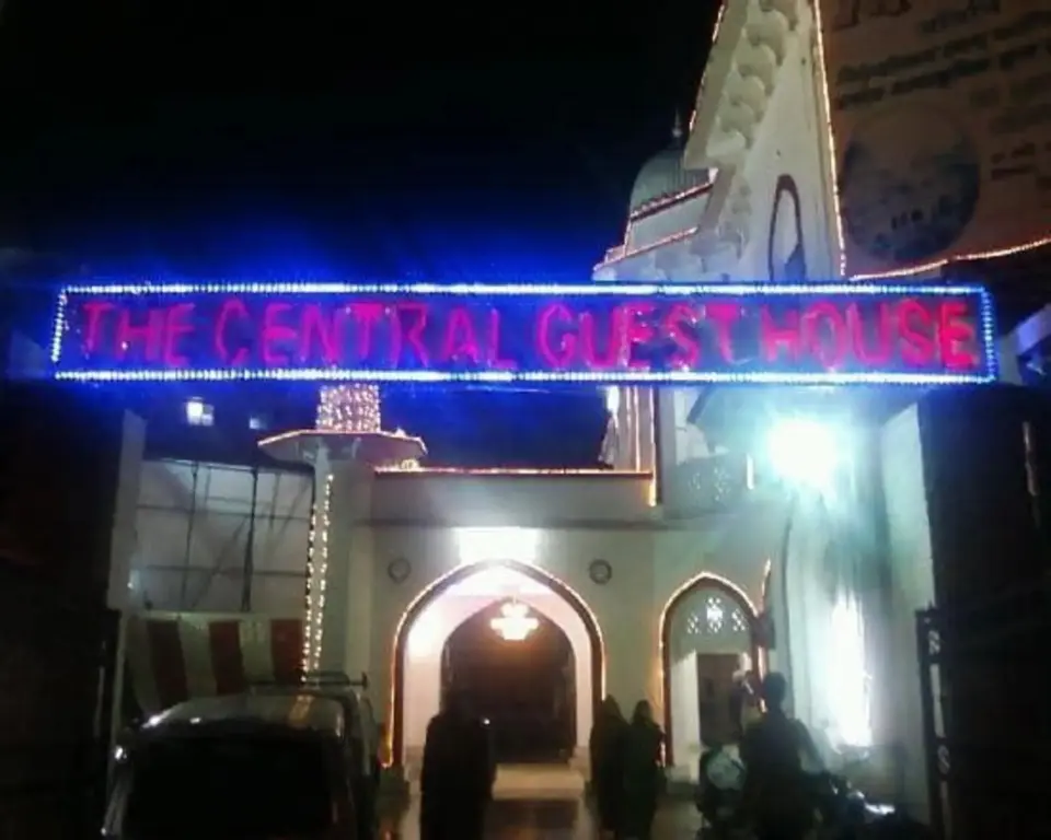 Канпур: Central Guest House