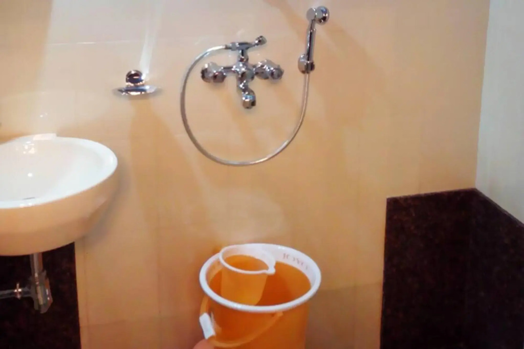 Канпур: Central Guest House