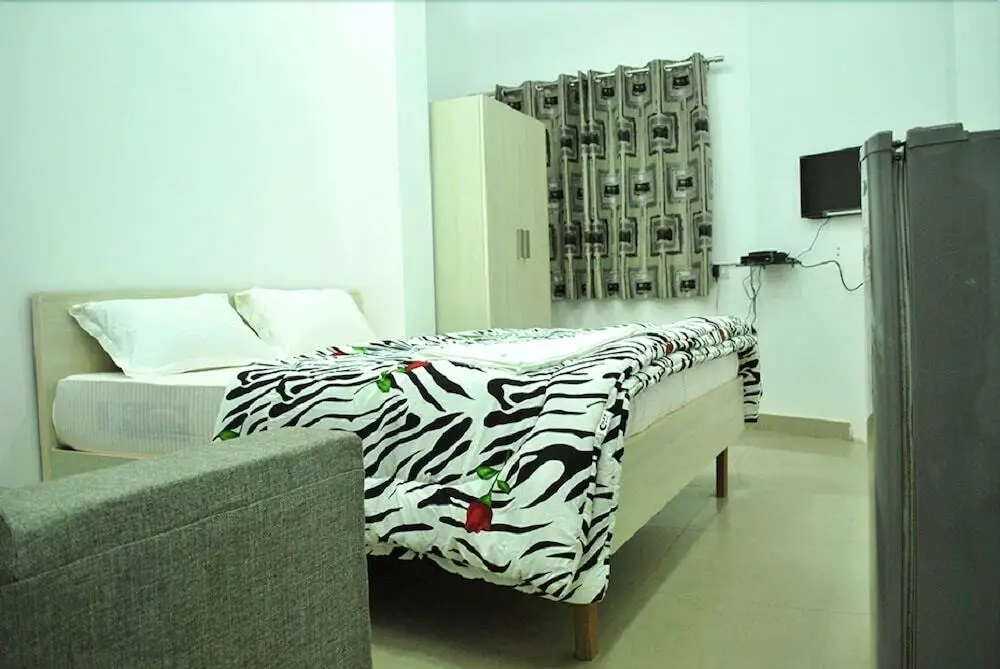 Нью-Дели: BIR Home Stay