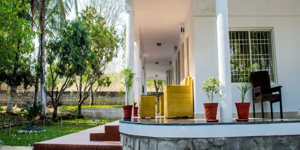 Ути: The Running Stream Resort