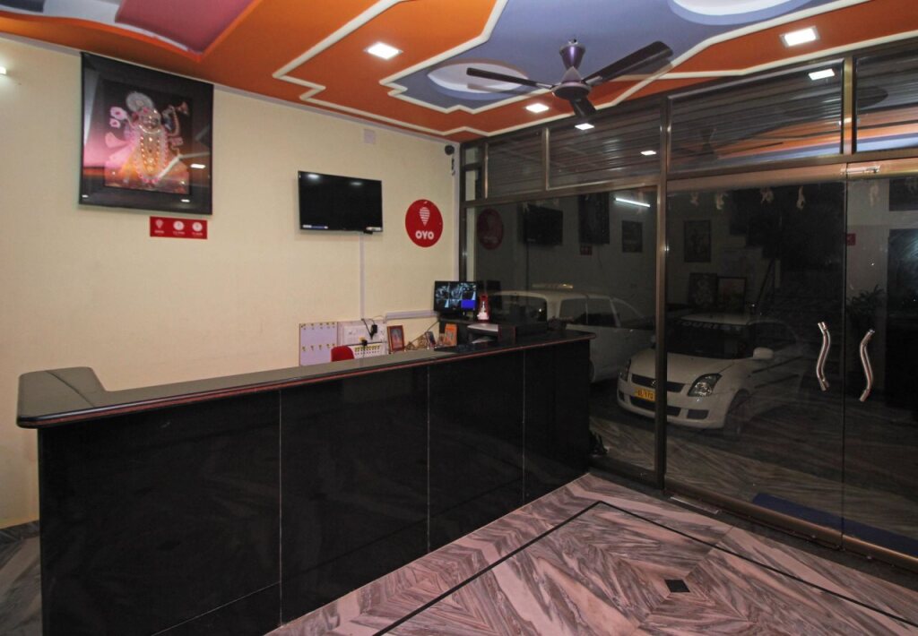 Удаипур: Hotel AGC By OYO Rooms
