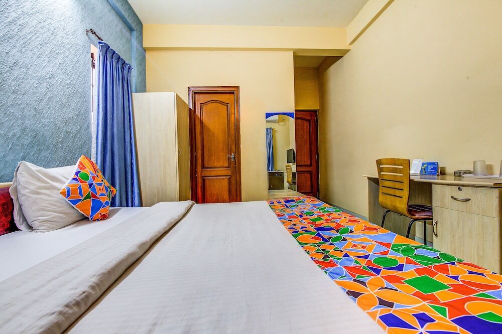 Бангалор: Maple Green Deluxe By FabHotels