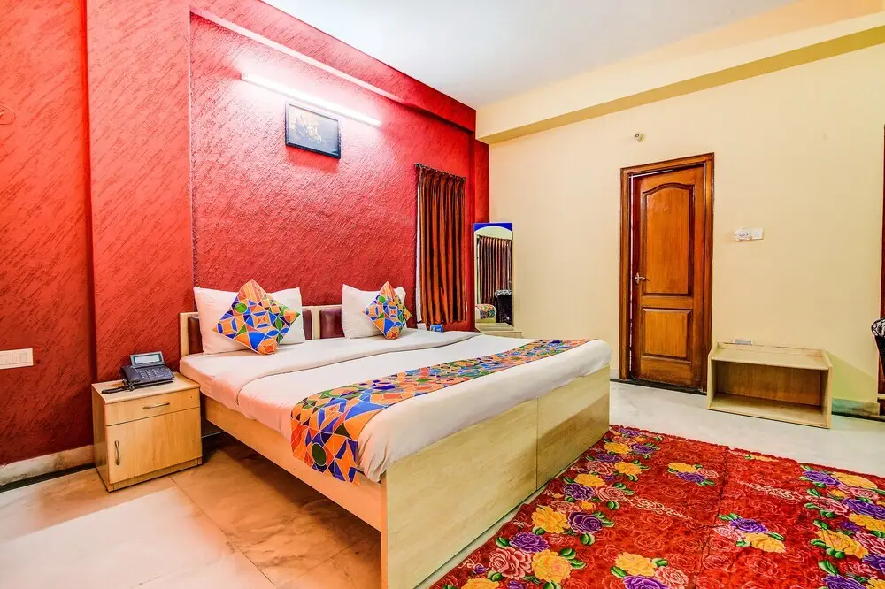 Бангалор: Maple Green Deluxe By FabHotels