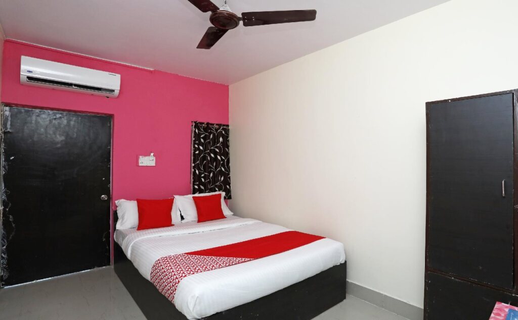 Пури: Hotel Puri Inn By OYO Rooms