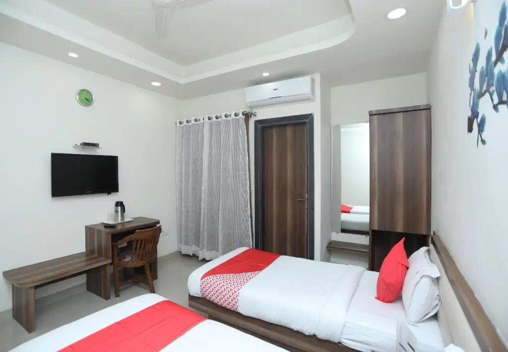 Бхопал: Shree Vatika Smart Rooms