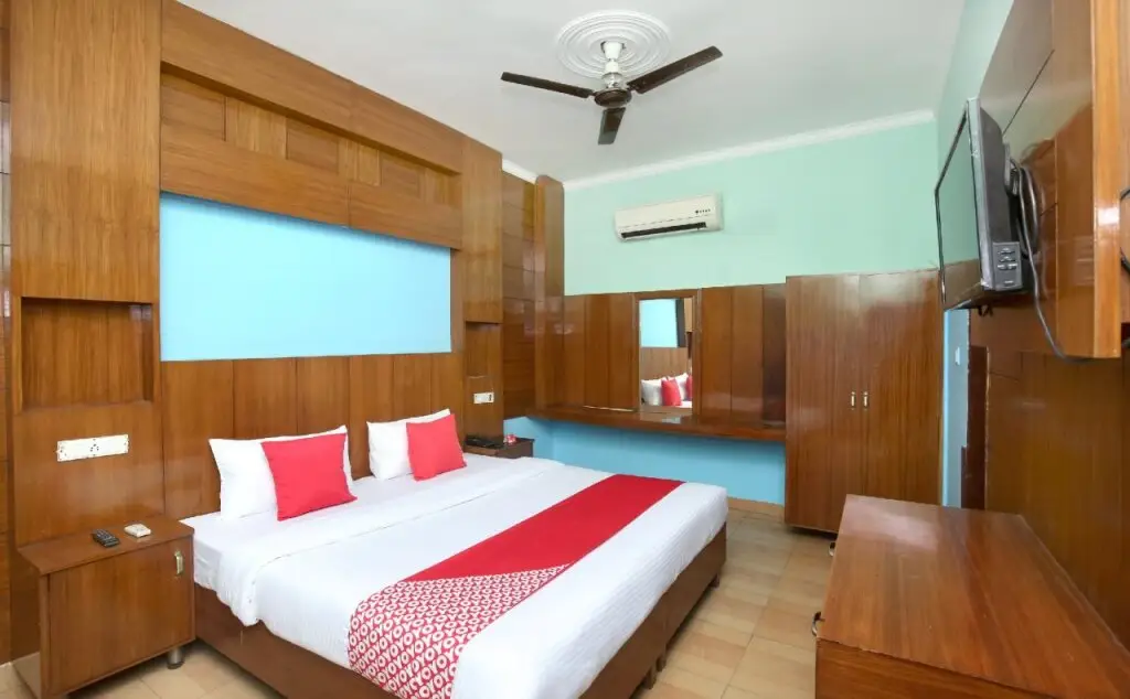 Мохали: OYO 5906 Hotel Skyfox