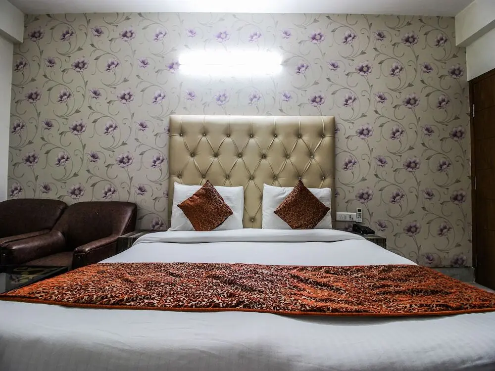 Нью-Дели: Star Palace Hotel By OYO Rooms