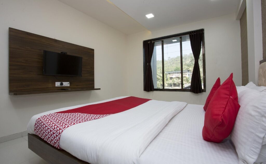 Мумбаи: Hotel Blh By OYO Rooms