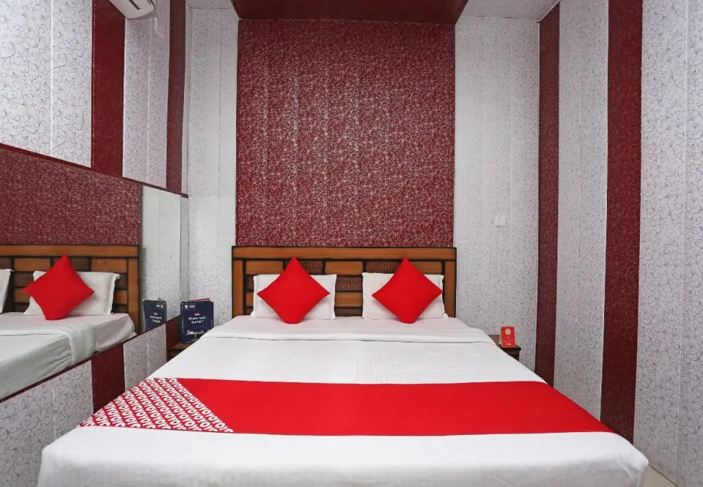 Алипур: Hotel Sudhir by OYO Rooms