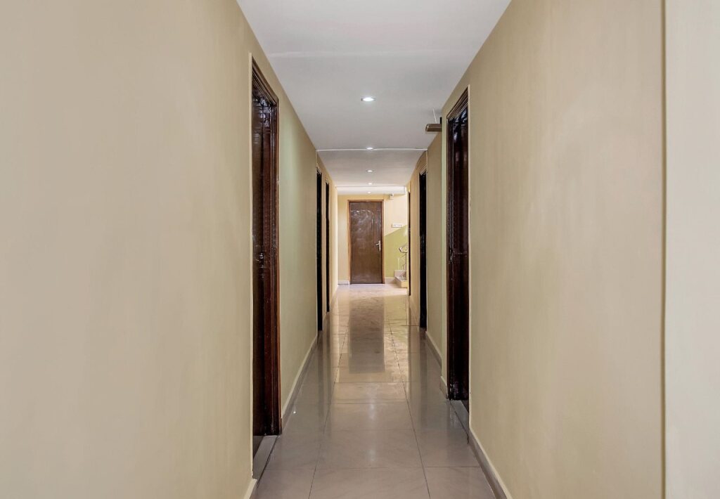 Ранчи: Hotel Centre Point by OYO Rooms