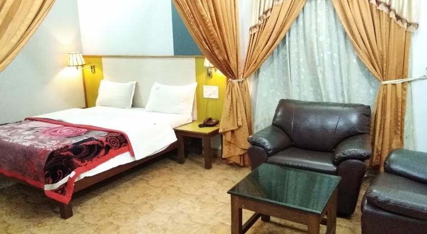 Бандипур: Hotel GGT Grand