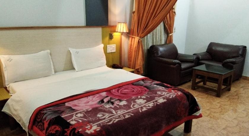 Бандипур: Hotel GGT Grand