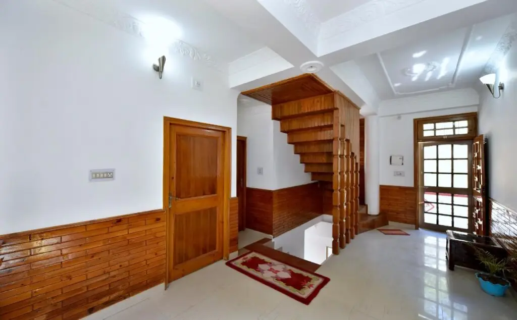 Казаули: Omkara Homestay