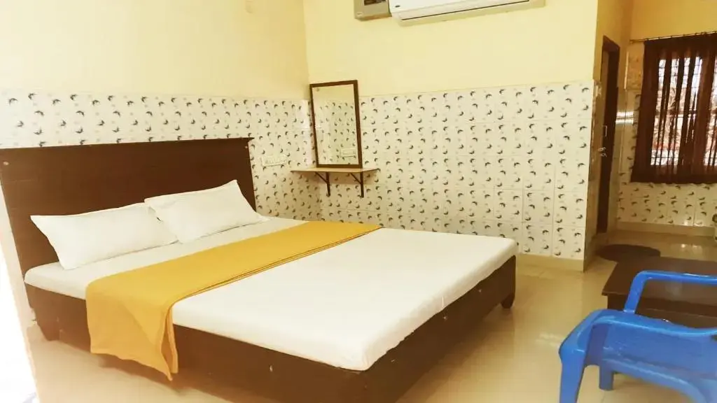 Варангал: Vishnu Residency