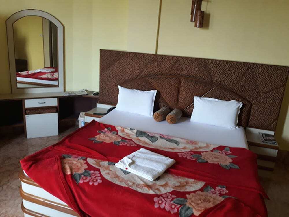 Джорхат: Hotel New Park